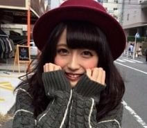 Channel Rちゃんの職業 仕事 は 元読者モデル 本業は服のブランドの経営者 おまゆログ